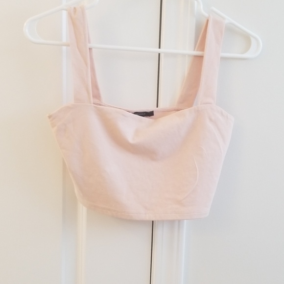 Forever 21 Tops - Crop top